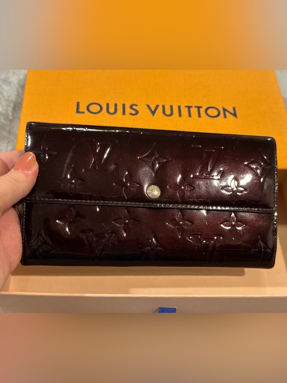 Louis Vuitton LV Vernis long snap wallet with box